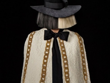 Sia презентовала песню "Unforgettable"