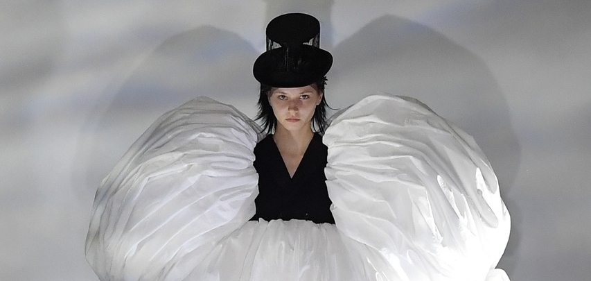 COMME des GARÇONS представляет новые коллаборации с Salomon и Nike на подиуме FW21