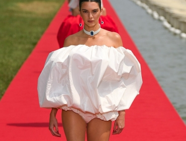 JACQUEMUS представляє химерний балет на осінь 2023 року