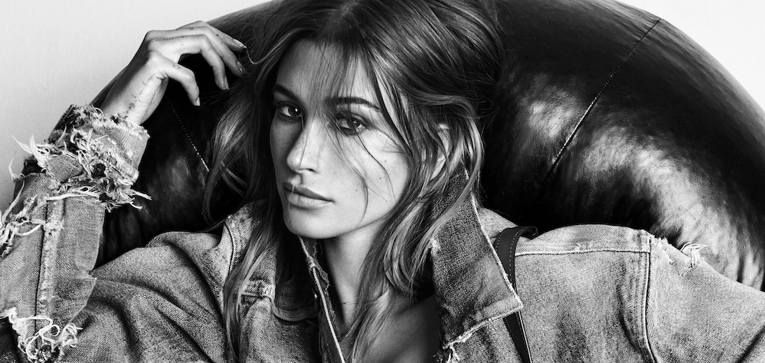 Saint Laurent запускает новую джинсовую линию с Хейли Бибер и Ромео Бекхэмом