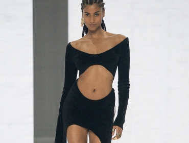 Оливье Рустен - точно гений! Праздничное шоу Balmain Spring 2022