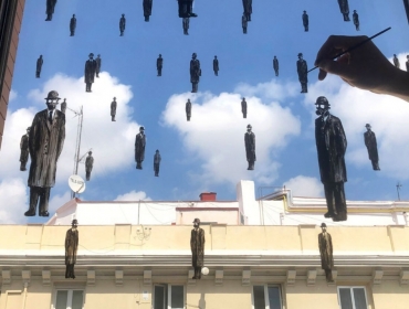 Мы развлекались как могли: Художник Pejac запустил милый флешмоб, призвав всех рисовать на окнах