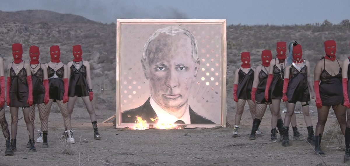 PUSSY RIOT збираються наживо виконати «прах путіна» у Deitch gallery