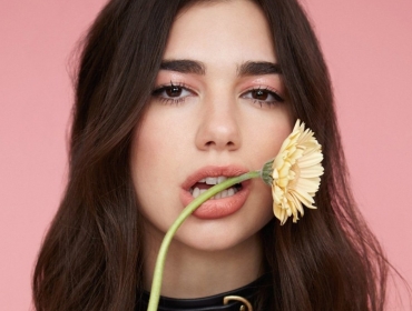 Почему Dua Lipa крутая: новый клип и супер-хиты певицы
