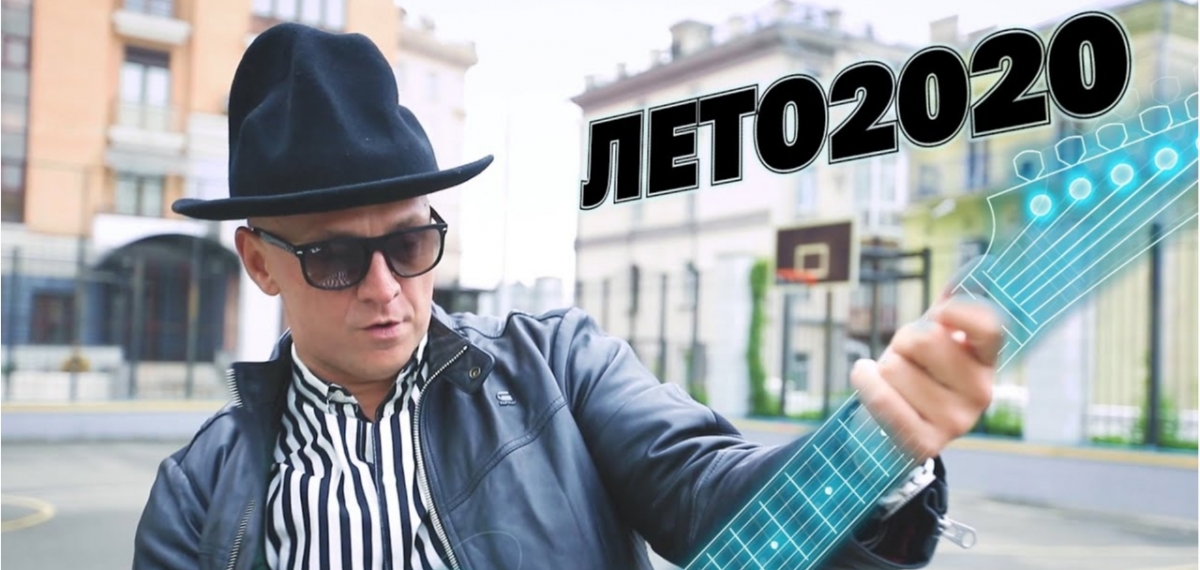 Море и шёлк: Потрясающе красивое видео Nakhane