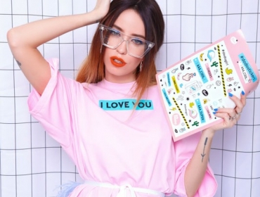 Надя Дорофеева в капсульной коллекции Omelya T-Dress для SO DODO