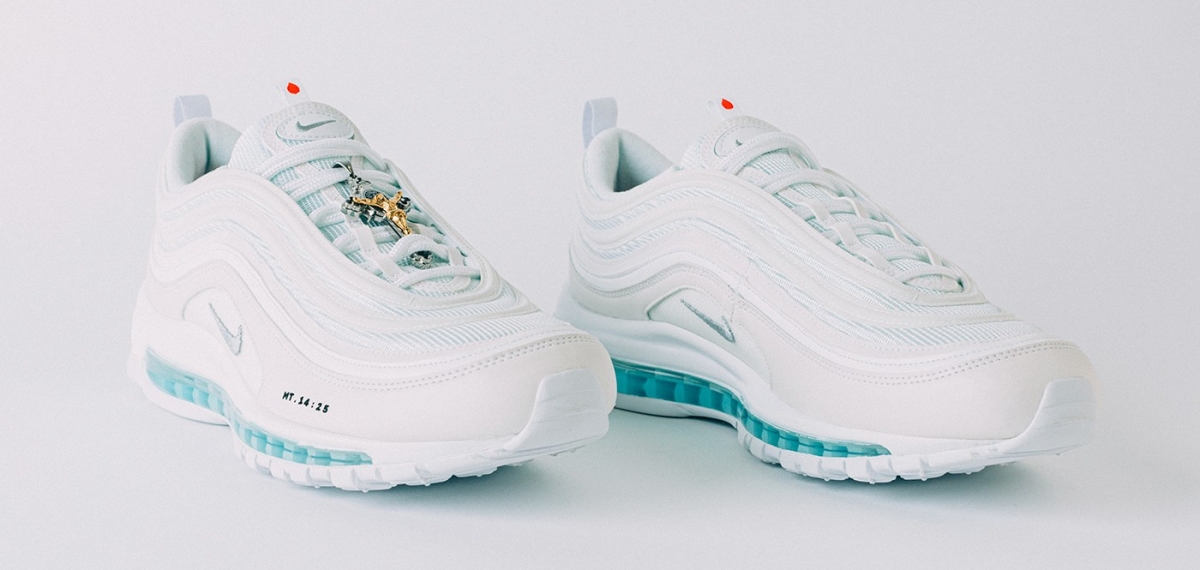 В стиле Иисуса: Оцените невероятную пару MSCHF x INRI Air Max 97, в которой буквально можно ходить по святой воде