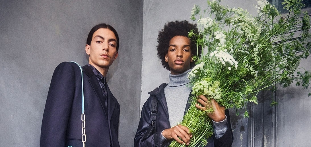 Louis Vuitton представили капсулу Fall 2021, вдохновленную поздравительной открыткой основателя