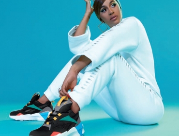 Спортивная малышка: Cardi B снова стала лицом кампании Reebok