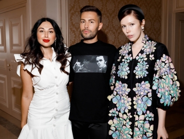 Fairmont Grand Hotel Kyiv та фонд Artists Support Ukraine відкрили благодійну виставку українських митців
