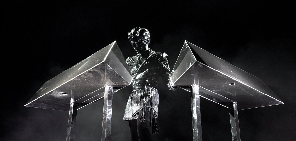 Смотрите ретрофутуристический клип Gesaffelstein и Фаррелла Уильямса на хит Blast Off