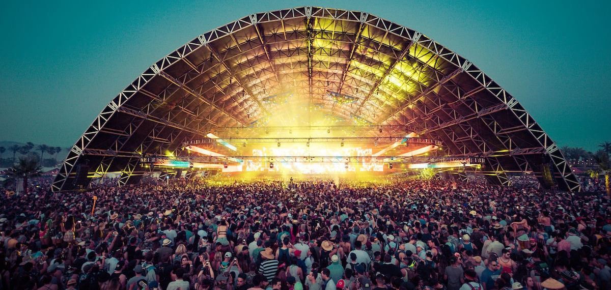 На волне с миром: Смотрите запись онлайн-трансляции крутейшего фестиваля Coachella