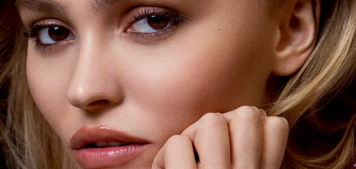 Лілі-Роуз Депп знялася в кампанії нових годинників CHANEL