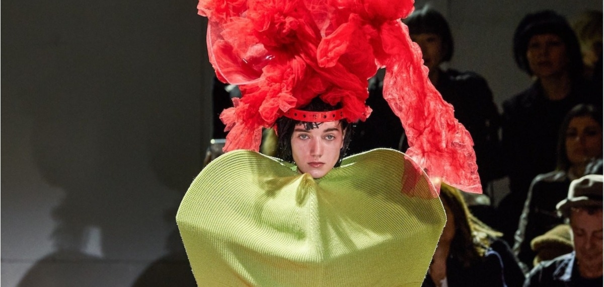 Это надо видеть! Что-то невообразимое творилось на показе COMME des GARÇONS FW20