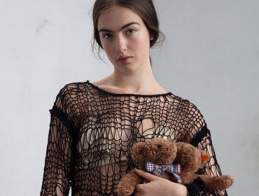 Marc Jacobs посвятил дроп двухголовому мишке