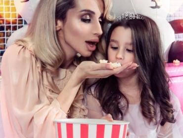 LOBODA с дочерью в новой фотосессии