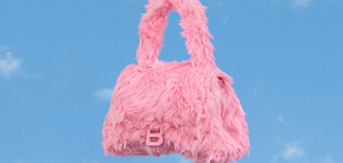 Очень пушистая капсула Balenciaga на китайский день святого Валентина 2021