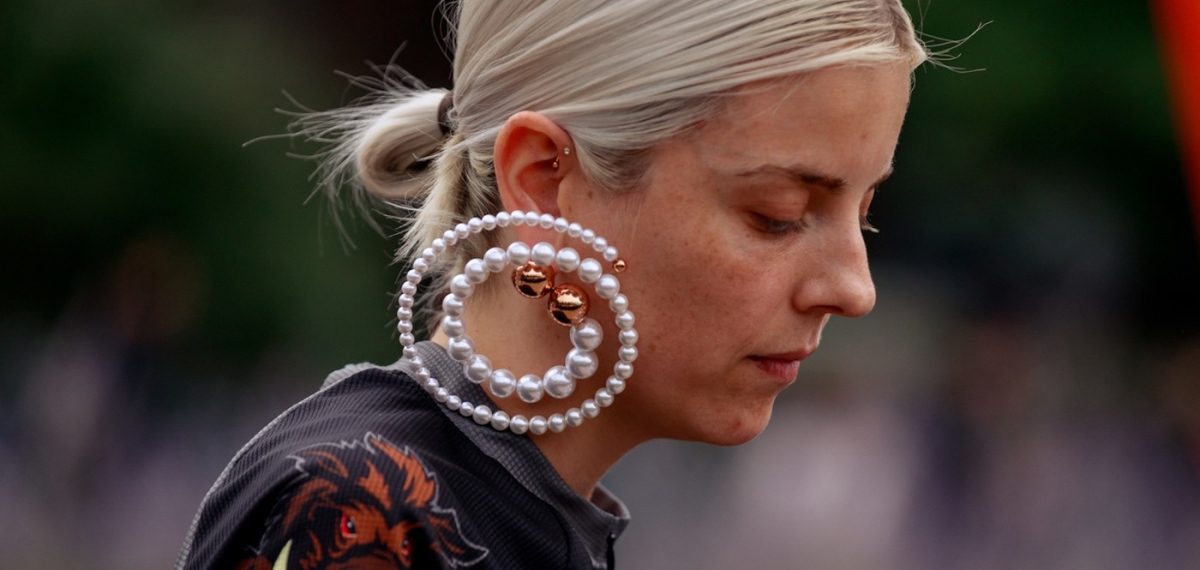 Все лучшие аксессуары гостей London Fashion Week