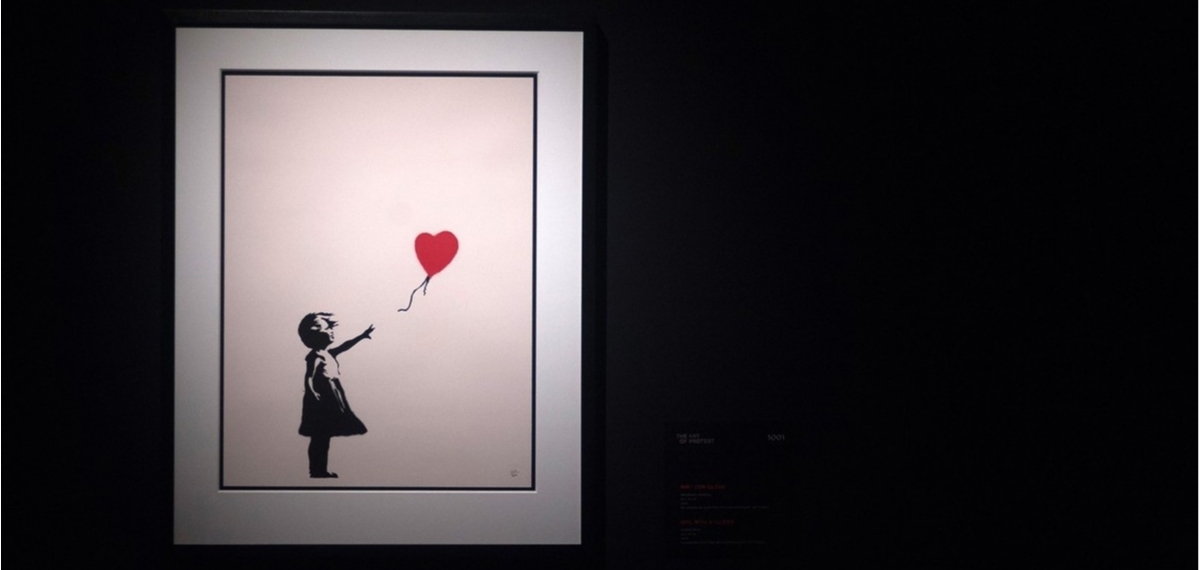 Работы Бэнкси принесли Sotheby's неожиданно большую сумму, а коронавирус привлек новых покупателей