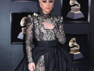 Гости на красной дорожке Grammy 2018